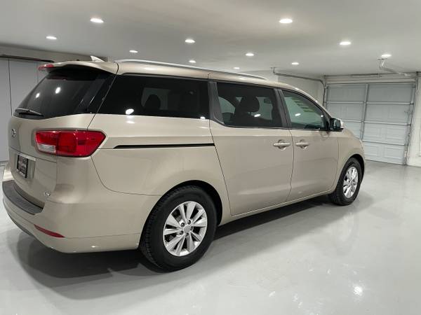 2015 Kia Sedona 4dr Wgn LX - - by dealer - vehicle for sale in Norco, CA – photo 4