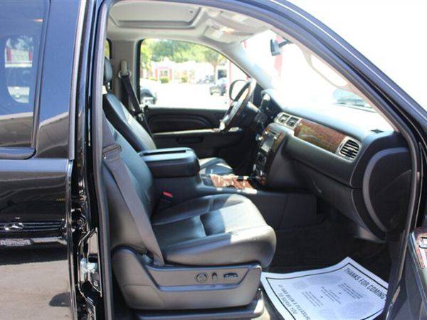 2014 GMC Yukon XL Denali AWD Denali XL 4dr SUV -GUARANTEED CREDIT... for sale in Sacramento , CA – photo 17