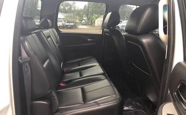 2014 Chevrolet Silverado 2500HD Diesel 4WD Chevy LTZ 4x4 4dr Crew Cab for sale in Camas, OR – photo 23