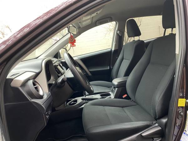 2018 Toyota RAV4 LE for sale in Paterson, NJ – photo 12
