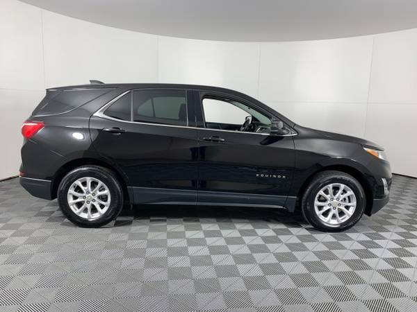2020 Chevrolet Equinox Mosaic Black Metallic Priced to SELL! for sale in Eugene, OR – photo 4