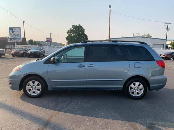 2007 Toyota Sienna LE - cars & trucks - by dealer - vehicle... for sale in Garden City, ID – photo 8