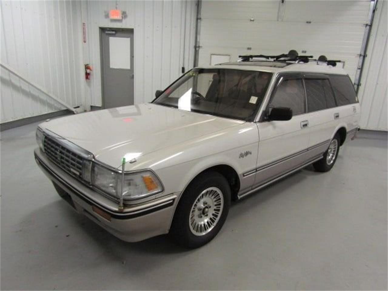 1989 Toyota Crown for sale in Christiansburg, VA – photo 4