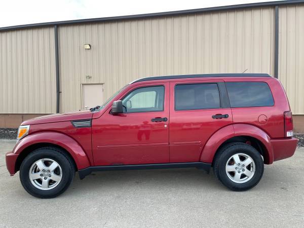 2008 Dodge Nitro SXT 3.7L 4WD - Only 96,000 Miles - cars & trucks -... for sale in Lakemore, OH – photo 12