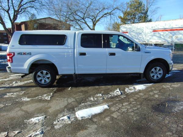 2018 Ford F-150 XLT - - by dealer - vehicle automotive for sale in Highland, IL – photo 19