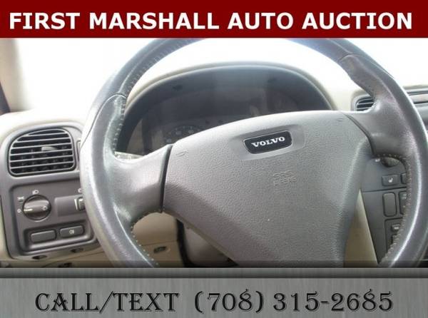 2003 Volvo S40 - First Marshall Auto Auction- Special Savings! for sale in Harvey, IL – photo 3