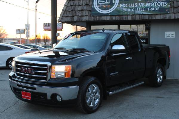2012 GMC Sierra-1500 SLE 4x4 4dr Extended Cab, Clean, Great Price -... for sale in Omaha, NE – photo 4