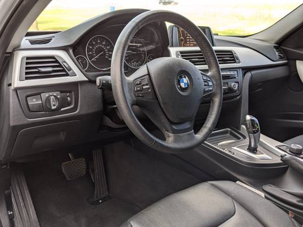 2013 BMW 3 Series 328i xDrive AWD All Wheel Drive SKU:DJ698471 -... for sale in Knoxville, TN – photo 10