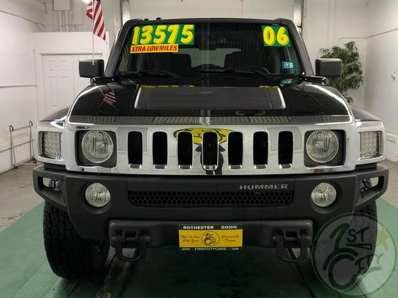 2006 Hummer H3 SUPER LOW MILES! NO PAYMENTS FOR 90 DAYS! - cars for sale in Gonic, NH – photo 2