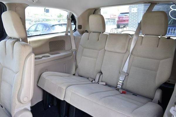 2016 Dodge Grand Caravan Passenger SE Minivan 4D BUY HERE PAY HERE for sale in Miami, FL – photo 15