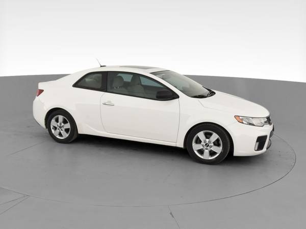 2011 Kia Forte Koup EX Coupe 2D coupe White - FINANCE ONLINE - cars... for sale in milwaukee, WI – photo 14