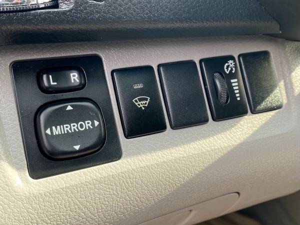 2008 TOYOTA HIGHLANDER, AWD, 3 5L V6, AUTO, 3RD SEAT - cars & for sale in Cambridge, MN – photo 7