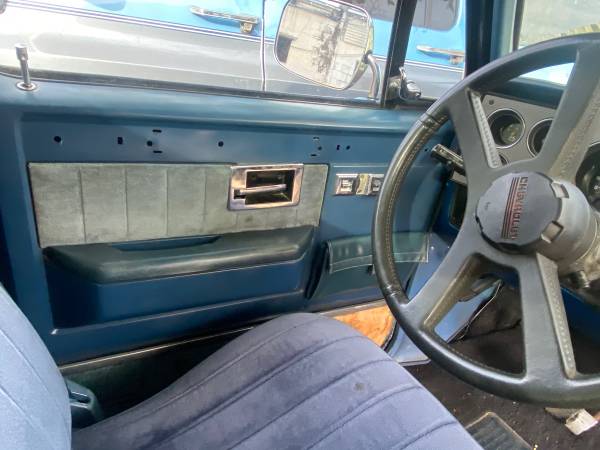1981 Chevy C10! Short Bed! 350 V8! Runs good! Needs cosmetic work -... for sale in Fort Worth, TX – photo 16