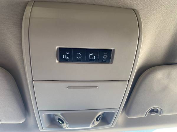 2013 Chrysler Town Country Touring - - by dealer for sale in Adel, IA – photo 15