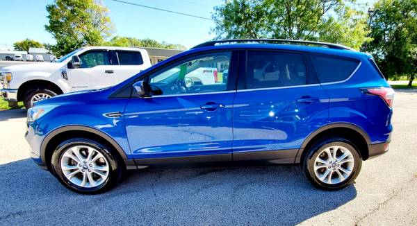 2017 Ford Escape SE 4x4 Loaded w/ Leather & Towing Package! for sale in Green Bay, WI – photo 7