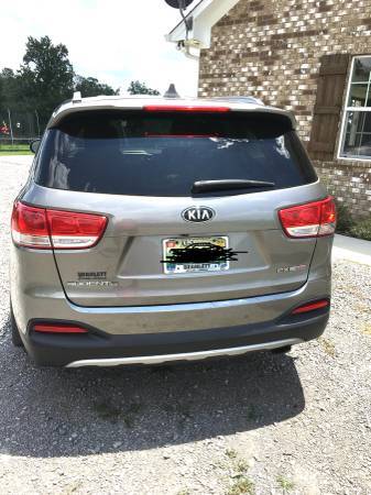 2016 Kia Sorento EX - cars & trucks - by owner - vehicle automotive... for sale in Vinemont, AL – photo 2