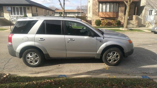 04 Saturn Vue V6 FWD - cars & trucks - by owner - vehicle automotive... for sale in Chicago, IL – photo 4