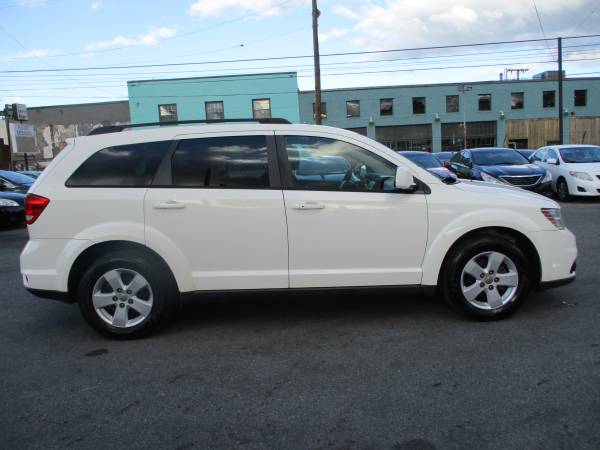 2012 Dodge Journey SXT 3rd Row/Supper Clean & Hot Deal - cars & for sale in Roanoke, VA – photo 5