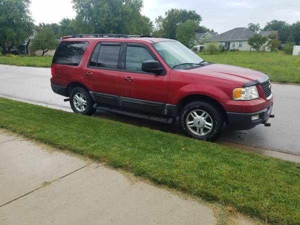 2005 ford expedition 4x4 w snow plow for sale in Wilmington, IL – photo 3