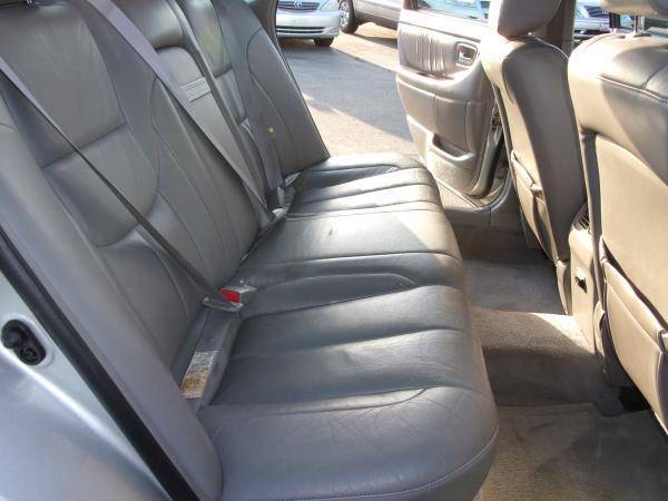 2002 TOYOTA AVALON LEATHER SEATS - - by dealer for sale in Modesto, CA – photo 13