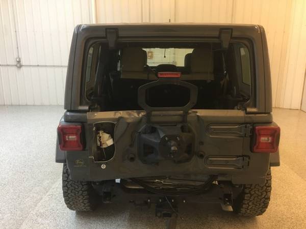 2018 Jeep Wrangler Unlimited Rubicon 4x4 - cars & trucks - by dealer... for sale in Strasburg, SD – photo 4