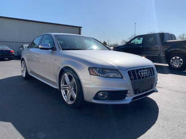 2011 Audi S4 Quattro Prestige AWD 1 Owner V6 Red/Black Leather for sale in Jeffersonville, KY – photo 4