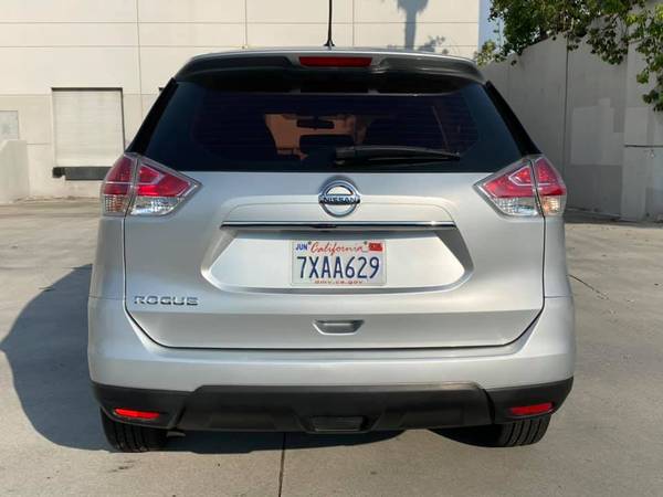 2015 Nissan Rogue 4-Cyl. 54k Low Miles - cars & trucks - by dealer -... for sale in Panorama City, CA – photo 8