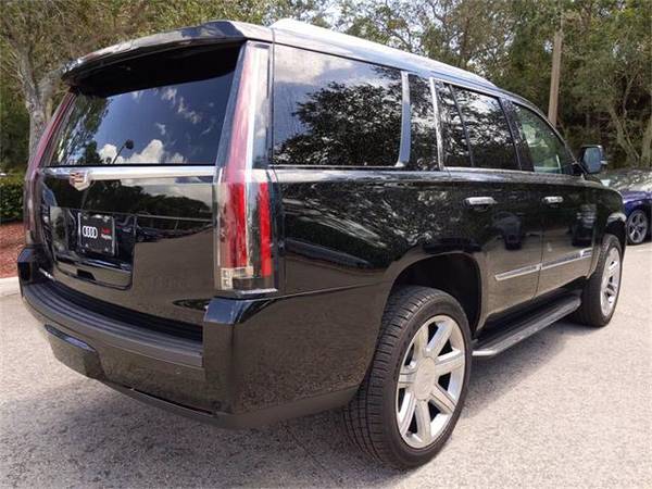 2020 Cadillac Escalade Premium - SUV - cars & trucks - by dealer -... for sale in Naples, FL – photo 8