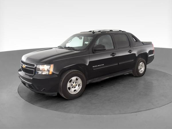 2012 Chevy Chevrolet Avalanche LT Sport Utility Pickup 4D 5 1/4 ft -... for sale in Providence, RI – photo 3