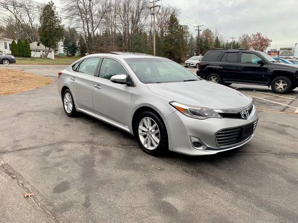 2014 Toyota Avalon - Financing Available! - cars & trucks - by... for sale in Londonderry, MA – photo 2