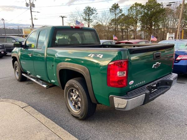 2008 Chevrolet Silverado 1500 Work Truck 4WD 4dr Extended Cab 6.5... for sale in Hyannis, MA – photo 12