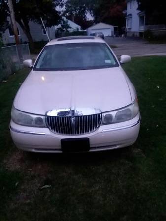 Lincoln Town Car for sale in Rochester , NY