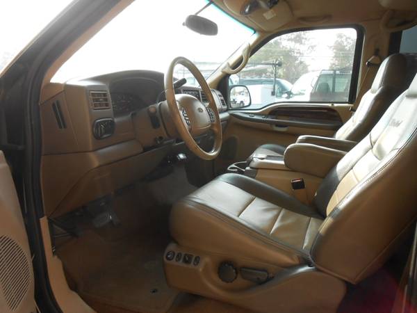 2002 Ford Excursion LIMITED! 4X4 7.3 Diesel 3rd Row Seating! for sale in Oakdale, CA – photo 9