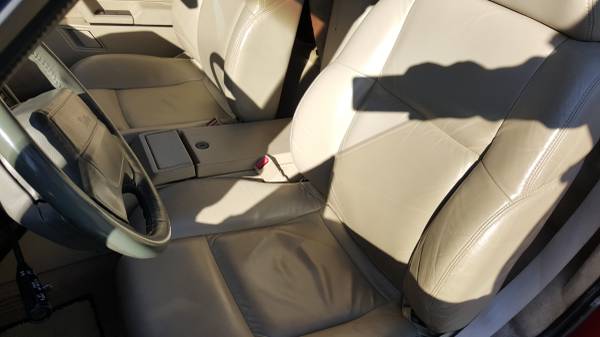 1993 Cadillac allante 33k miles never seen the rain both tops for sale in Falls Church, MD – photo 4