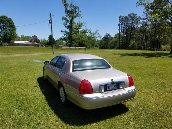 2003 Lincoln Town Car for sale in Leesville, LA – photo 5