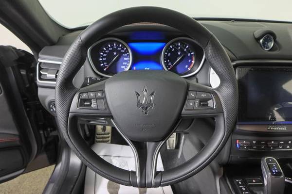 2020 Maserati Ghibli, Grigio Matte - - by dealer for sale in Wall, NJ – photo 15