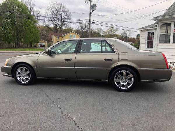 10 Cadillac DTS PLATINUM w/ONLY 80K! NAVI! 5YR/100K WARRANTY for sale in Methuen, NH – photo 4