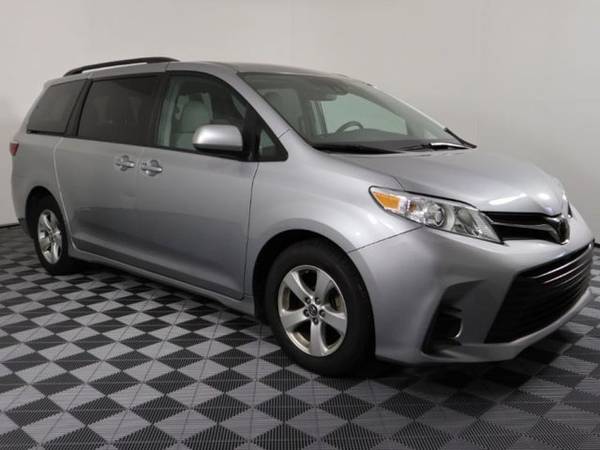 2018 *Toyota* *Sienna* *LE Automatic Access Seat FWD 7- for sale in Tucker, GA