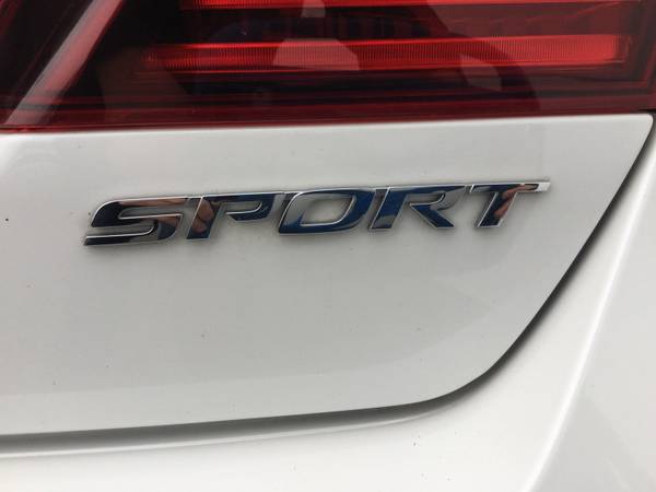 2016 Honda Accord 4dr I4 Cvt Sport - cars & trucks - by dealer -... for sale in Medford, OR – photo 8