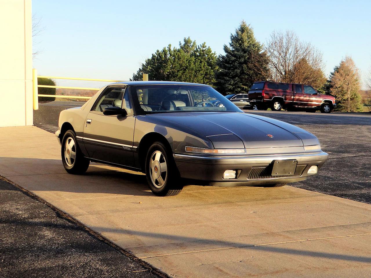 1989 Buick Reatta for sale in O'Fallon, IL – photo 15