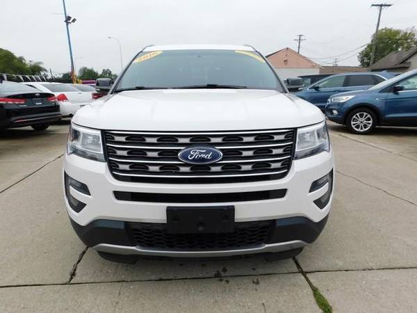2016 Ford Explorer XLT FWD for sale in Taylor, MI – photo 2