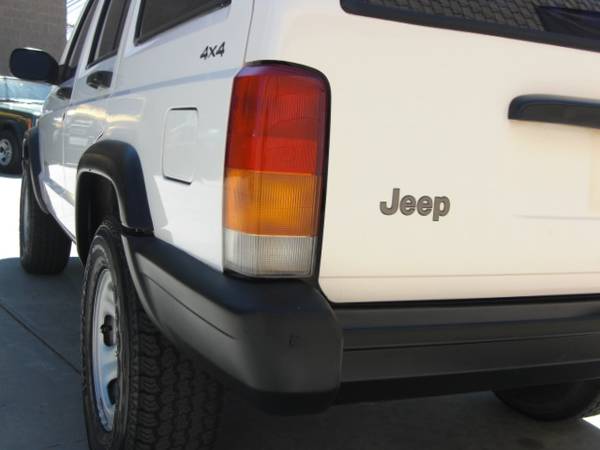1998 JEEP CHEROKEE SPORT 4.0L 4WD, SUPER CLEAN, JUST SERVICED !!!! for sale in El Cajon, CA – photo 8