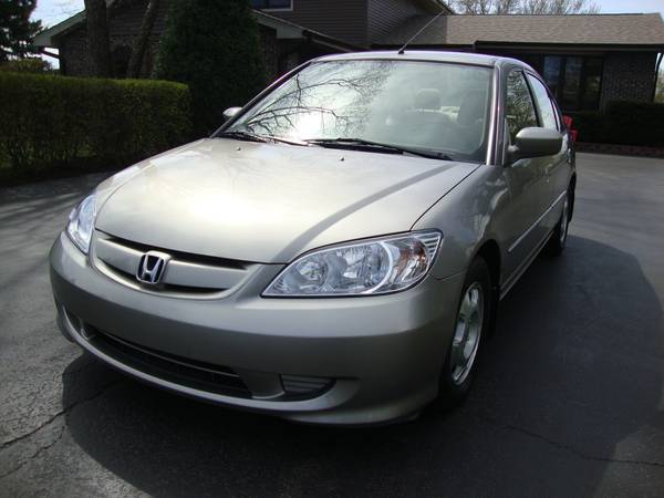 2005 Honda Civic Hybrid (1 Owner/106, 000 miles/Excellent Condition) for sale in Northbrook, IL – photo 12