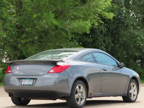 2007 Pontiac G6 GT coupe - 28 MPG/hwy, sunroof, smooth ride for sale in Farmington, MN – photo 3