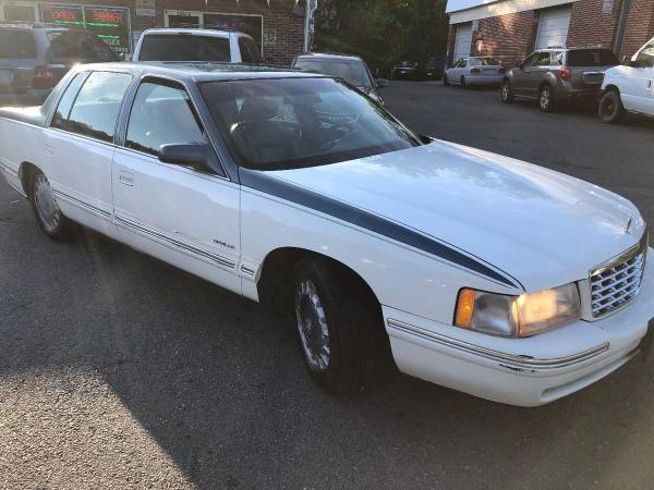 1997 Cadillac DeVille Base 4dr Sedan CALL OR TEXT TODAY! - cars & for sale in Stafford, District Of Columbia – photo 3