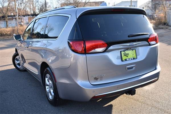 ✔️2017 Chrysler Pacifica _Touring L Plus_FWD Bad Credit Ok EMPLOYEE... for sale in Fox_Lake, IL – photo 9