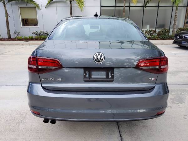 2018 *Volkswagen* *Jetta* *1.4T SE Automatic* Platin - cars & trucks... for sale in Coconut Creek, FL – photo 7