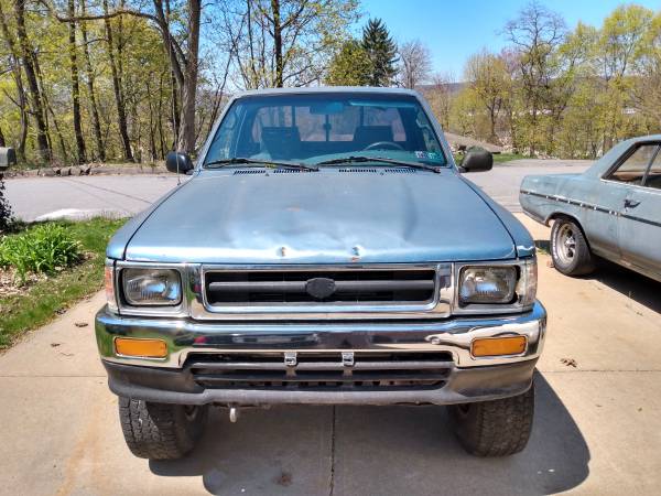 1994 Toyota Pickup 4wd - Sale Pending for sale in Pittston, PA – photo 2