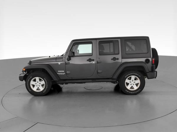 2017 Jeep Wrangler Unlimited Sport S Sport Utility 4D suv Gray - -... for sale in Blountville, TN – photo 5