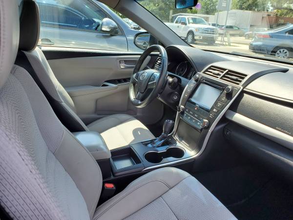 2017 Camry SE - 52k mi - Leather, Sport-Tuned Suspension, Navi -... for sale in Fort Myers, FL – photo 9